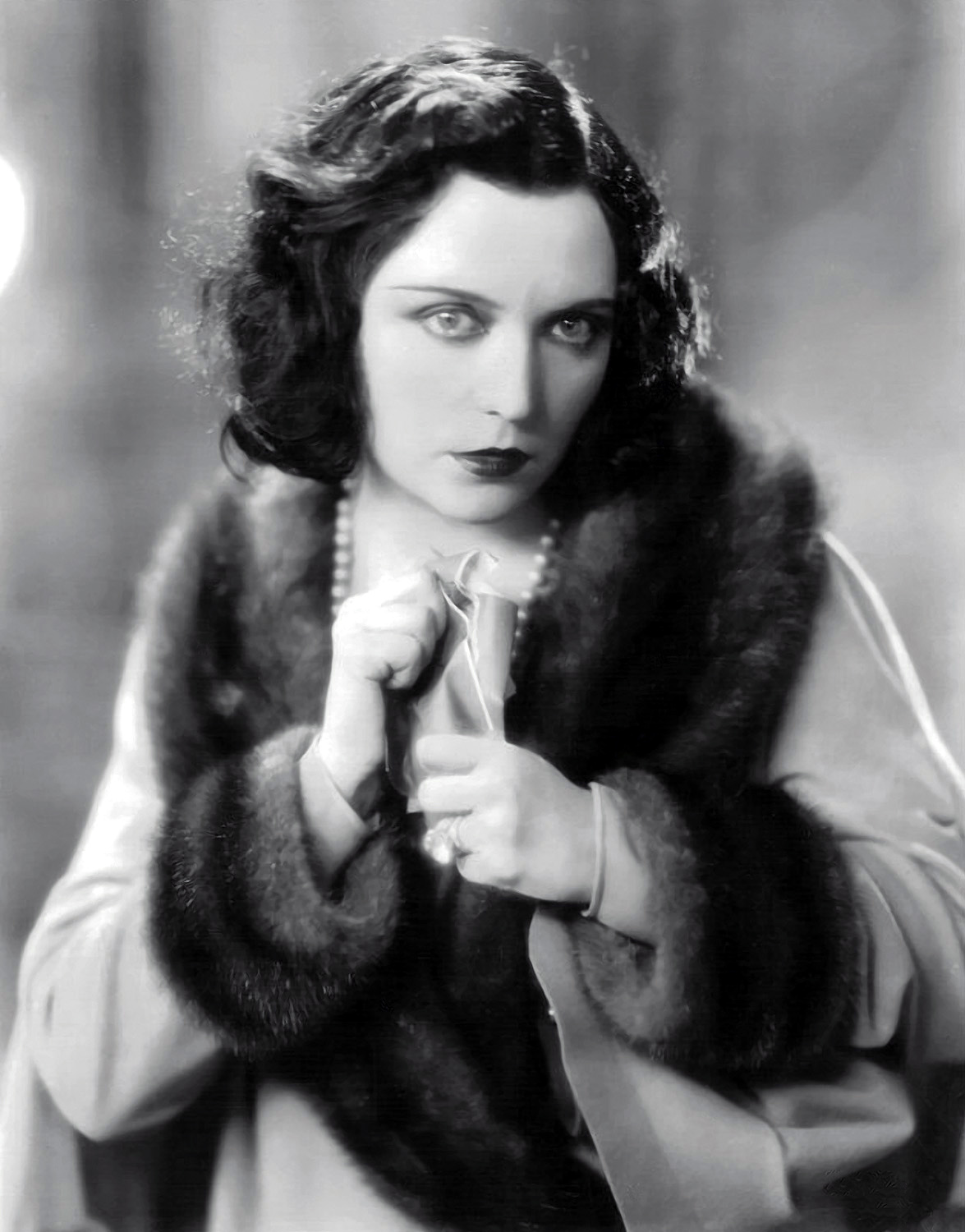 1928 Pola Negri 3 Sinners