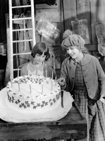 Little Annie Rooney 16