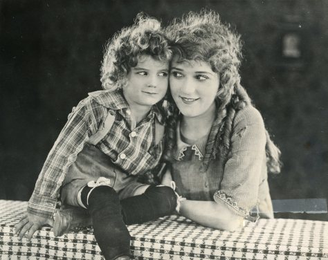 Moore-Pollyanna001