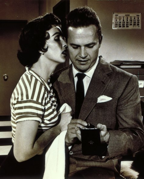 Kiss Me Deadly 5