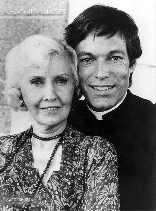 Barbara Stanwyck in Thorn Birds 94