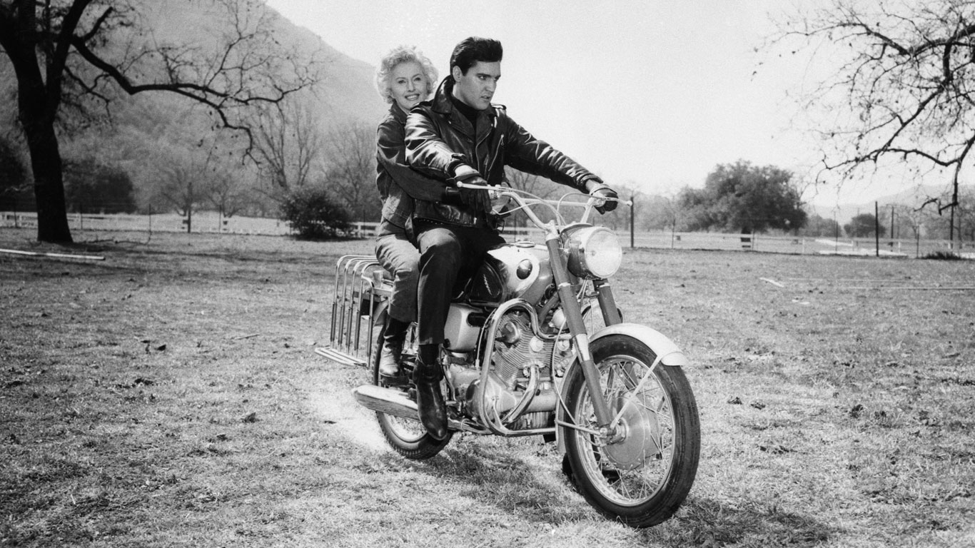 Barbara Stanwyck with Elvis 72