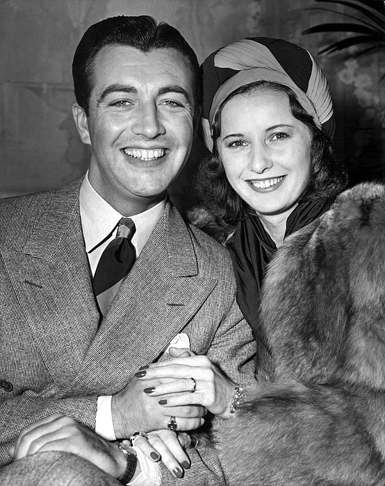 Barbara Stanwyck with Robert Taylor 76
