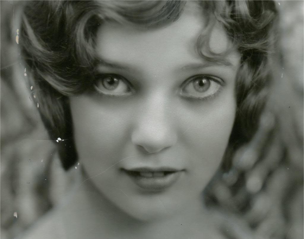 Loretta Young 39