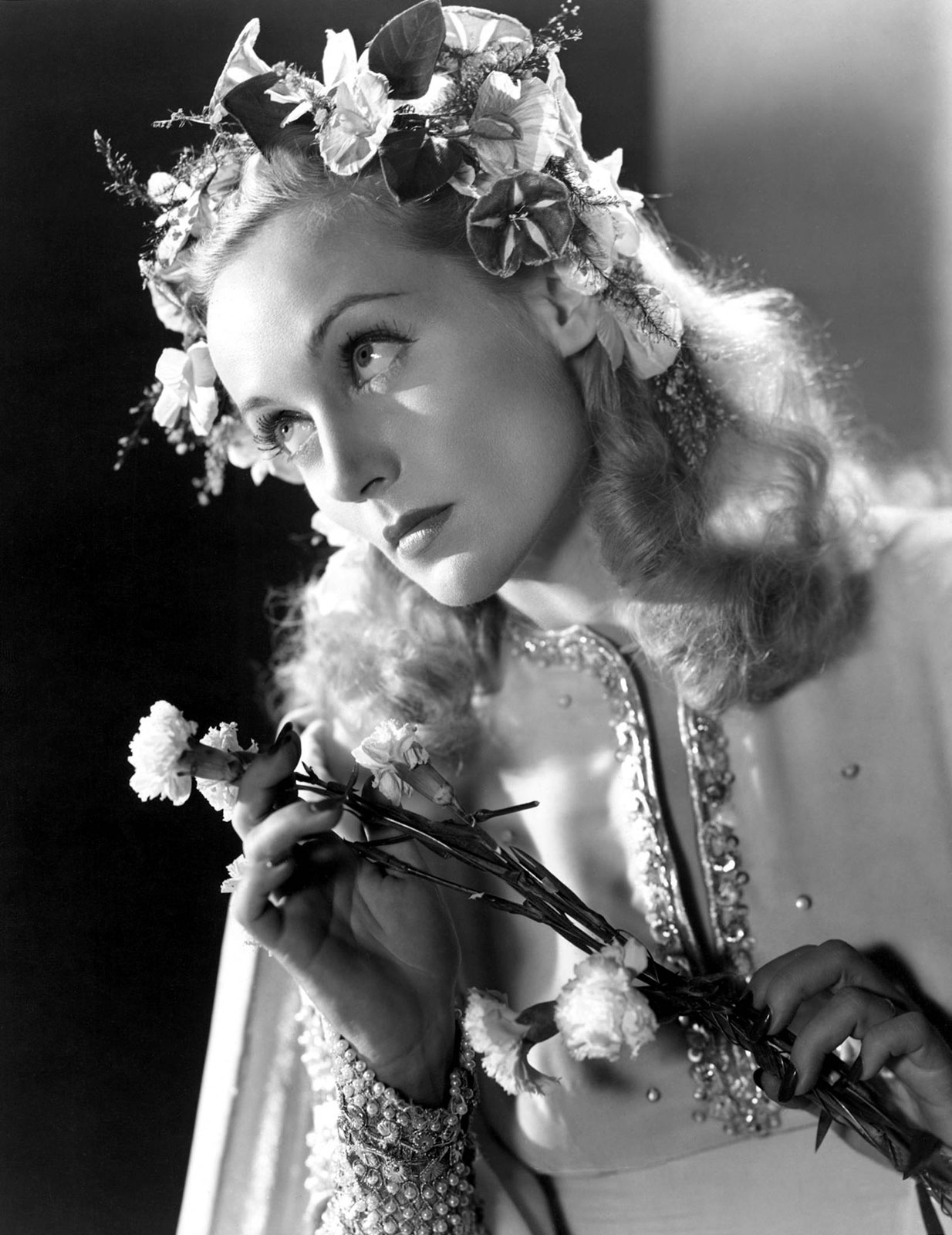 Carole-Lombard