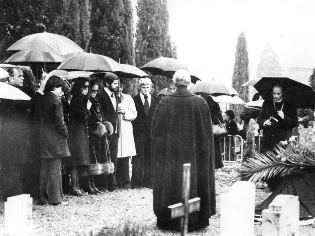 charlie-chaplin-funeral