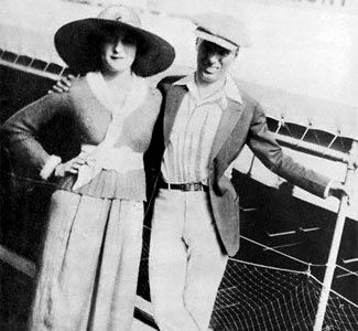 Mildred-Harris-and-Charlie-Chaplin