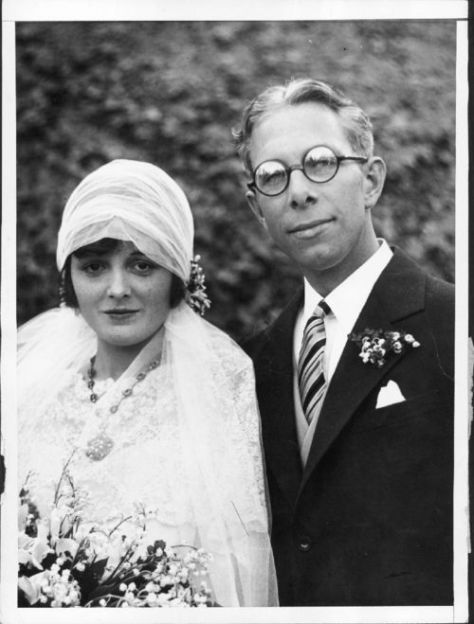 6b4e6d9988fd9459c35bb2a737a5a1d0--s-wedding-vintage-weddings